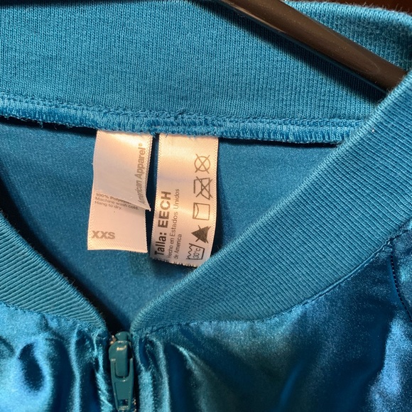 Jacket - Picture 2 of 3